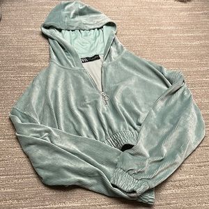 Zara Crop Hoodie